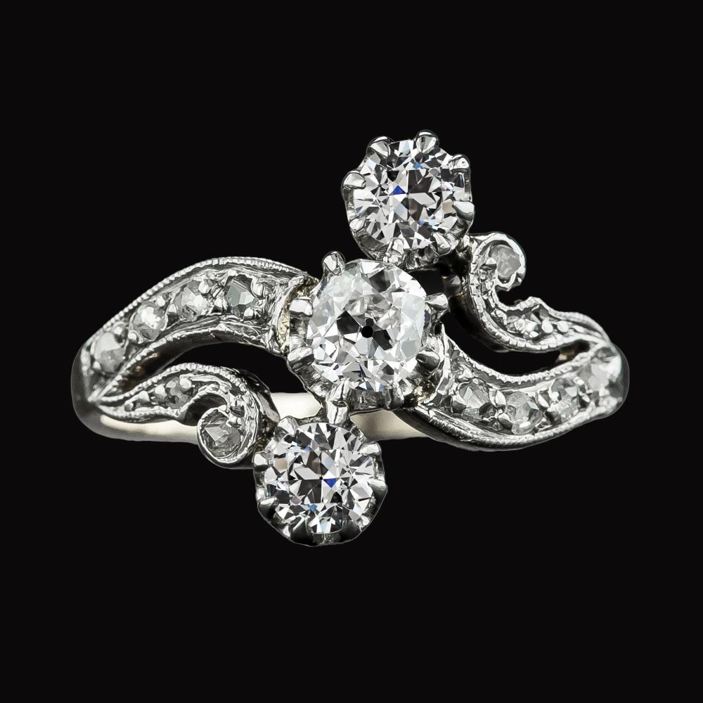 Runder alter Bergmann Diamantring im Vintage-Stil mit geteiltem Schaft 4,50 Karat - harrychadent.ch
