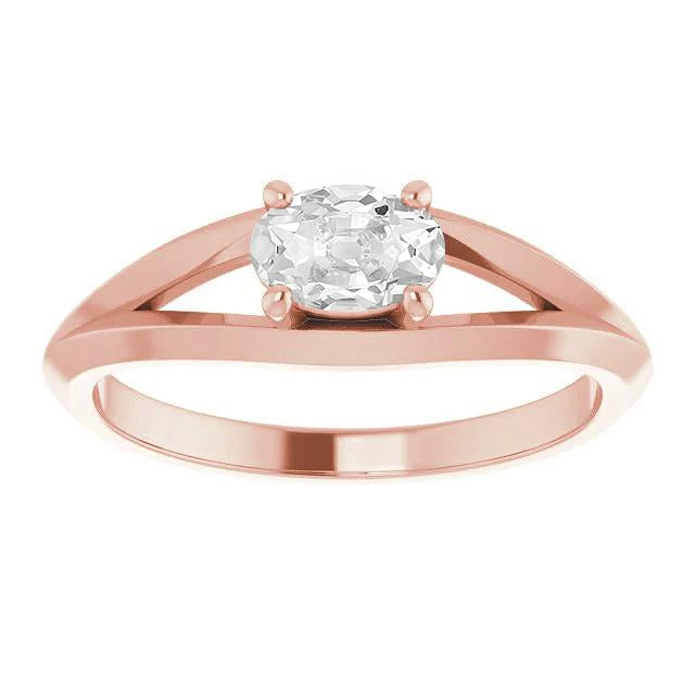 Ovaler Old Mine Cut Diamant Solitaire Ring mit geteiltem Schaft 3 Karat - harrychadent.ch