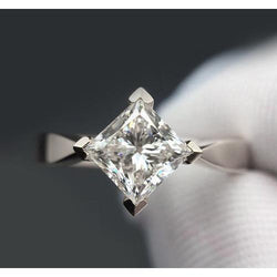 Solitär-Diamant-Ring Drachenfassung Princess Cut 2 Karat Weißgold
