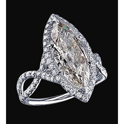 3,91 Karat Marquise Diamant Pave Fancy Solitaire Ring mit Akzenten