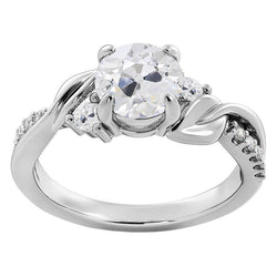 Jubiläumsring mit rundem Diamanten im Altschliff Stil mit verdrehtem Blatt, 4 Karat