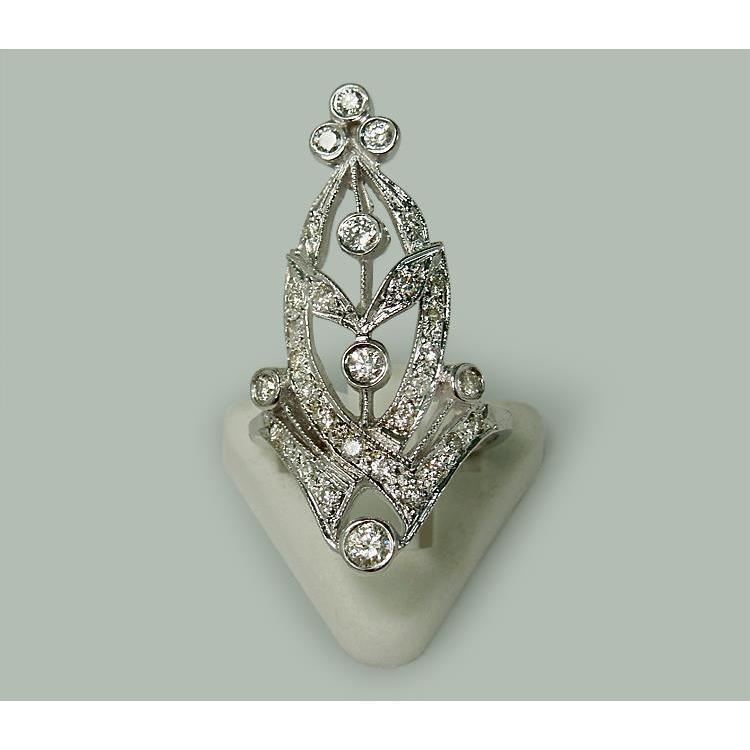 1,51 karat großer diamant marquise-form runder diamant-verlobungsring