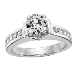 Gold Runder Diamantring im alten Minenschliff mit Zinkenkanal-Set 2,75 Karat