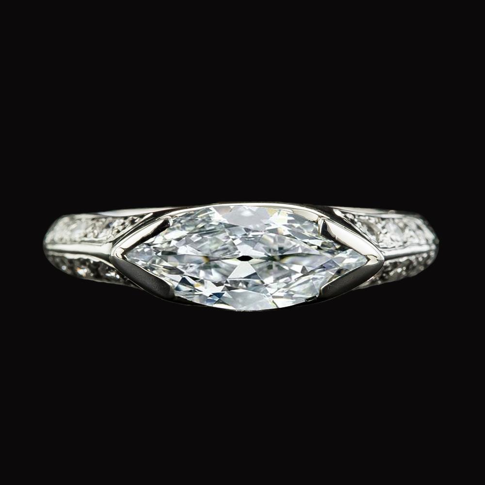 Marquise Old Cut Diamant-Verlobungsring mit V-Krapfen, 5,75 Karat - harrychadent.ch