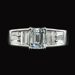 Verlobungsring Baguette & Smaragd Diamanten Krappenset 5,50 Karat