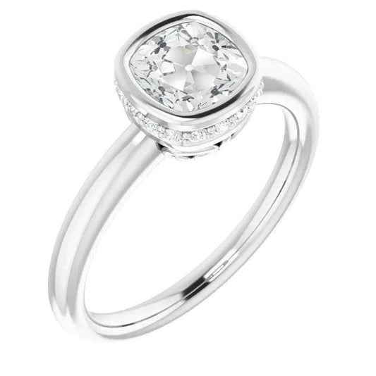 Versteckter Halo-Ehering-Kissen Alte Lünette mit Diamanten im Minenschliff, 5 Ct